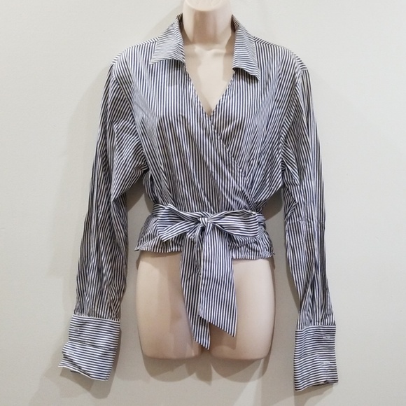 🕺💃Hp🕺💃Neiman Marcus pinstriped wrap top - Main Image